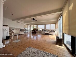 14 Falls Rd in Mantoloking, NJ - Building Photo - Building Photo