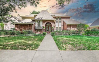3702 Belle Grove Ln in Sugar Land, TX - Building Photo