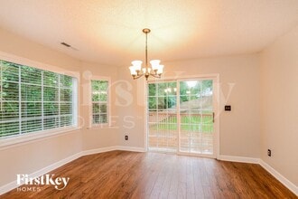 270 Coghill Dr in Winston-Salem, NC - Foto de edificio - Building Photo