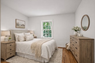 1640 W Northwest Blvd in Winston-Salem, NC - Building Photo - Building Photo