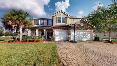 2588 Cody Dr in Jacksonville, FL - Foto de edificio - Building Photo