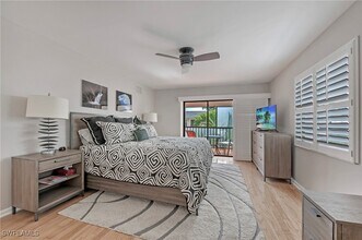 722 10th Ave S in Naples, FL - Building Photo - Building Photo