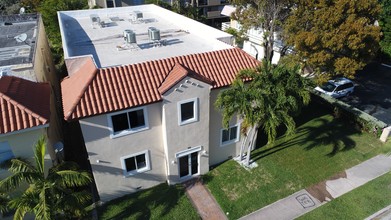 624-628 Santander Ave in Coral Gables, FL - Building Photo - Building Photo