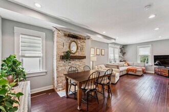 693 Wilson Ave in Columbus, OH - Building Photo - Building Photo