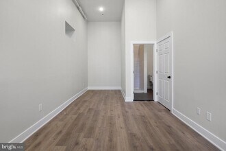 223 S 45th St in Philadelphia, PA - Building Photo - Building Photo