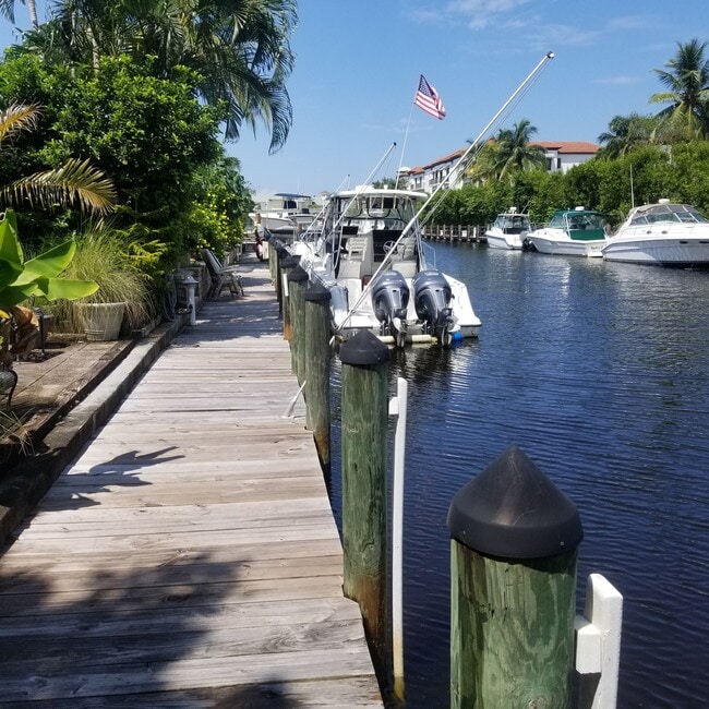 property at 1475 Curlew Ave