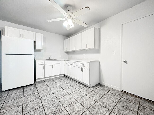 835B N Kalaheo Ave-Unit -835b N. Kalaheo, #2 in Kailua, HI - Building Photo - Building Photo