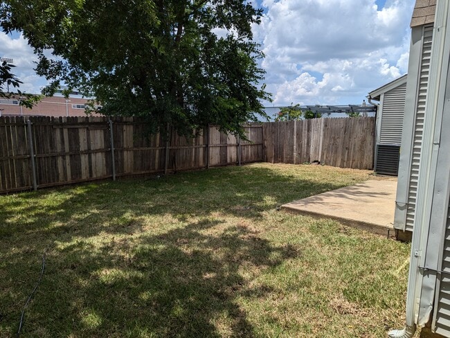 625 Manco Rd in Lewisville, TX - Building Photo - Building Photo