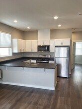 3781-3781-A Saw Ln in Salem, OR - Building Photo - Building Photo