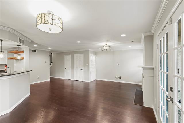 9440 Timberleaf Dr in Dallas, TX - Building Photo - Building Photo