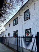 202-208 W Oak St in Stockton, CA - Building Photo - Building Photo