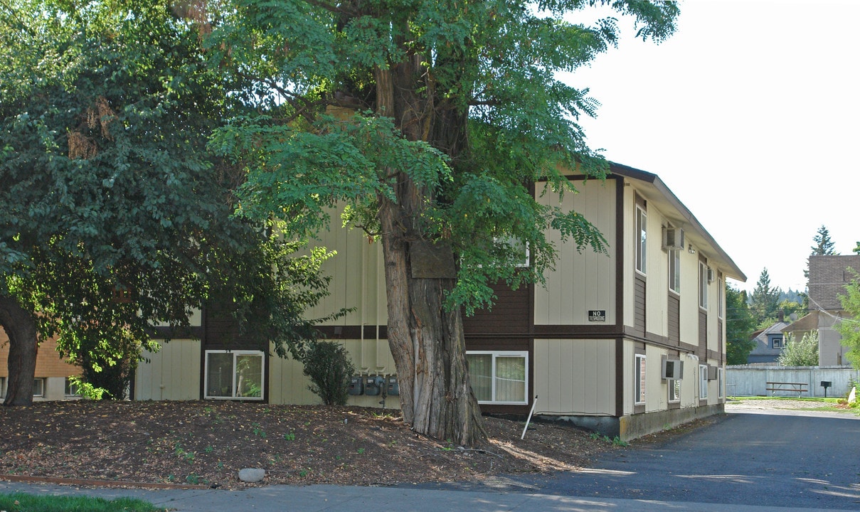 Belamy Apartments in Spokane, WA - Building Photo