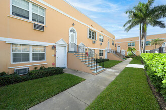 101 S Golfview Rd in Lake Worth Beach, FL - Building Photo - Building Photo