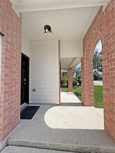 749 Grassy Knoll Trail in La Marque, TX - Building Photo - Building Photo