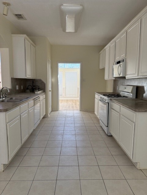 property at 5603 Lowellberg Ln