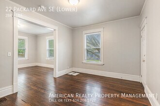 22 Packard Ave SE in Grand Rapids, MI - Building Photo - Building Photo