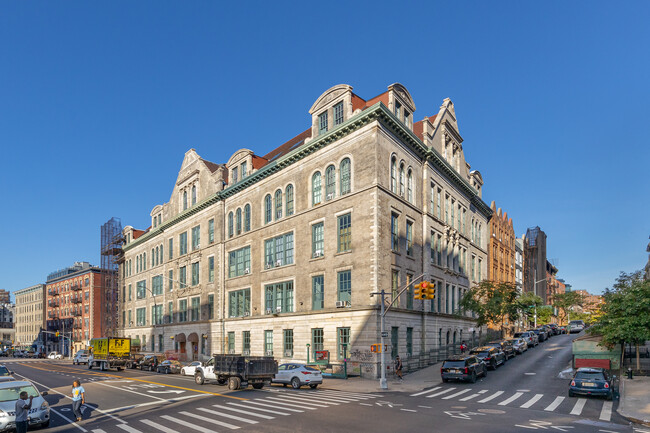 327 Saint Nicholas Ave in New York, NY - Building Photo - Primary Photo