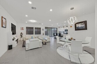 2933 Little Current Rd in North Las Vegas, NV - Building Photo - Building Photo