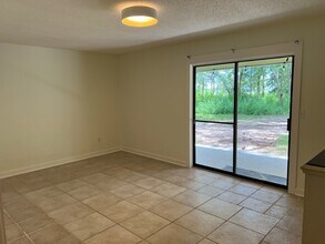 35 Bay Breeze Dr in Freeport, FL - Building Photo - Building Photo