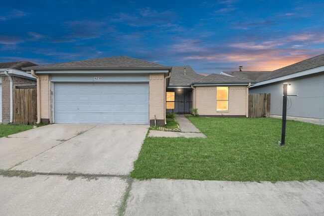 6230 Grandvale Dr