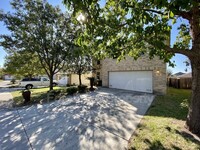 11012 Dublin Briar in San Antonio, TX - Building Photo - Building Photo