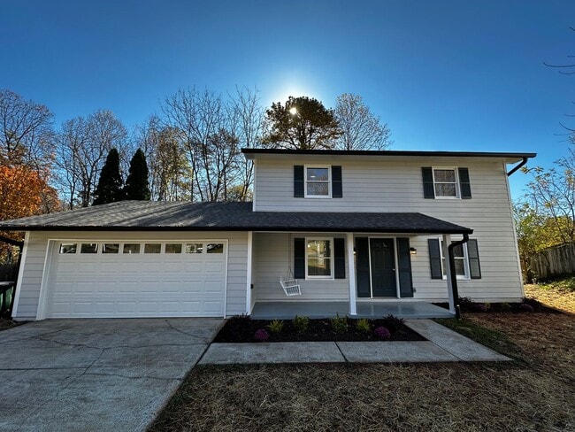 property at 8 Wildwood Ln