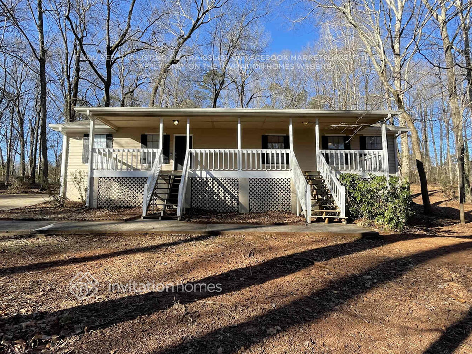 3115 Freedom Ct in Douglasville, GA - Building Photo