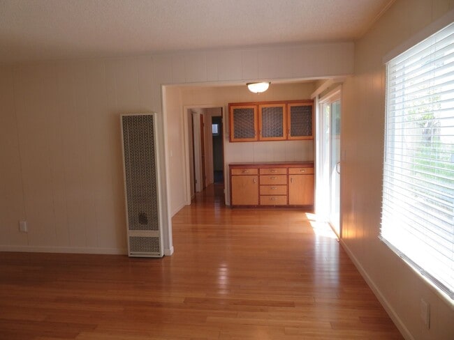 4825 Crystal St in Capitola, CA - Building Photo - Building Photo
