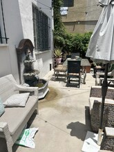 420 S Detroit St in Los Angeles, CA - Foto de edificio - Building Photo