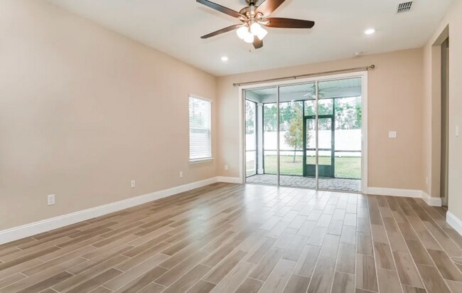 property at 330 Sweet Oak Wy