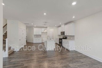 4004 Upshur Ct in Cary, NC - Building Photo - Building Photo