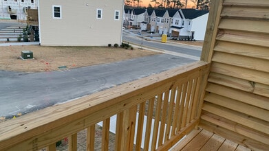 Room in Townhome on Summer Violet Ln in Raleigh, NC - Building Photo - Building Photo