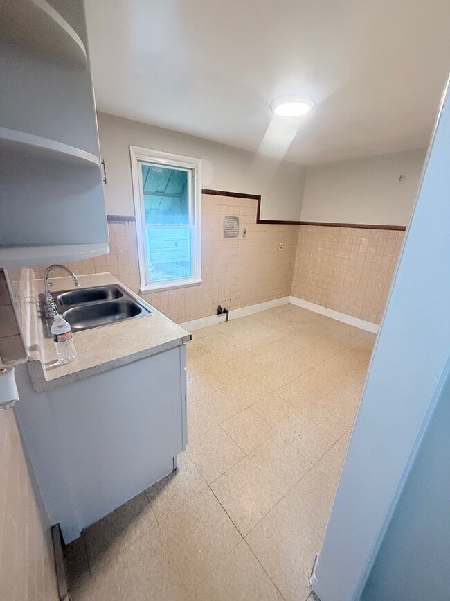 3626 Dudley Ave in Niagara Falls, NY - Building Photo - Building Photo