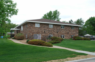 433 Irving Ave S in Elk River, MN - Building Photo - Building Photo