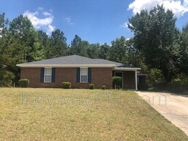 6481 Campbells Way in Harlem, GA - Building Photo