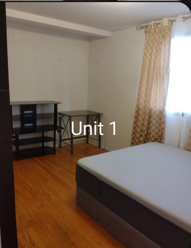 property at 30429 3rd Ave S