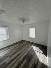 5334 S 7th St in Abilene, TX - Foto de edificio - Building Photo