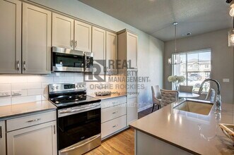 831 Mangold Ln in Fort Collins, CO - Building Photo - Building Photo