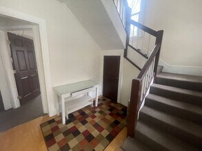 215 Giles St in Ithaca, NY - Building Photo - Building Photo
