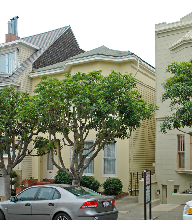 3038 Steiner St in San Francisco, CA - Building Photo - Building Photo