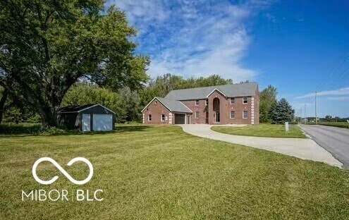 property at 461 S Co Rd 725 W
