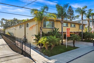 241 Curtner in Palo Alto, CA - Building Photo