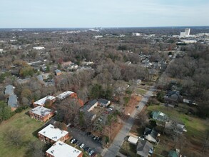 3838 West Ave in Greensboro, NC - Foto de edificio - Building Photo