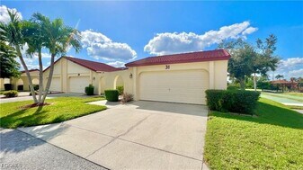 1640 Atares Dr, Unit 31 in Punta Gorda, FL - Building Photo
