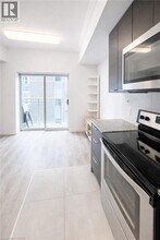 251 Hemlock St in Waterloo, ON - Building Photo - Building Photo