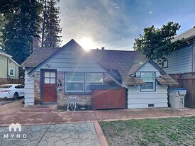 950 W Taylor St in San Jose, CA - Building Photo