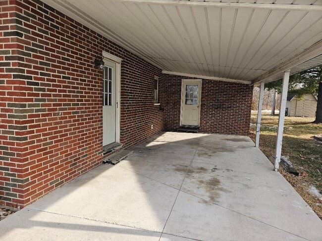 416 Erie St in Wapakoneta, OH - Building Photo - Building Photo