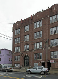 238-242 Garfield Ave in Jersey City, NJ - Foto de edificio - Building Photo