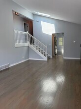 1100 N Lakeside Dr in Palatine, IL - Building Photo - Building Photo