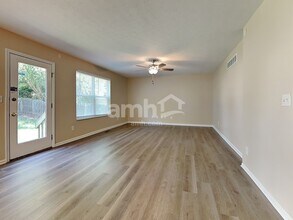 1004 Wild Flower Ln in Maineville, OH - Building Photo - Building Photo